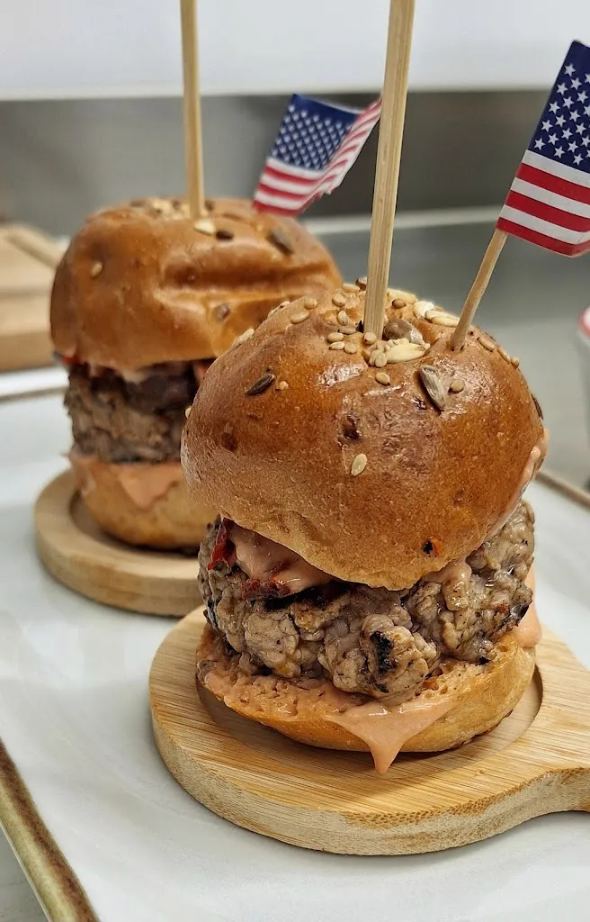 Mema’ bistrót sorsi & morsi restaurant in Agropoli