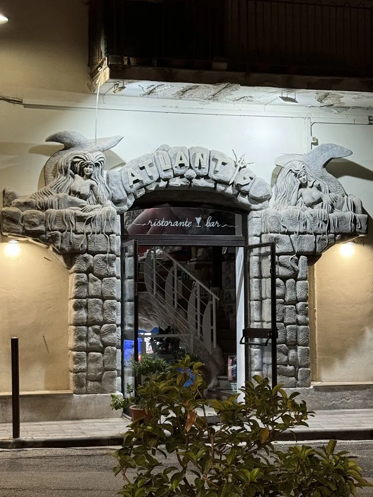 Atlantis Ristobar restaurant in Agropoli