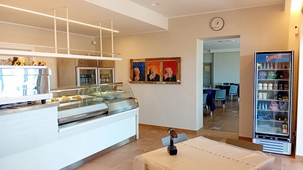 Il Bucaniere Ristorante/Bar/Tabaccheria restaurant in Fossacesia