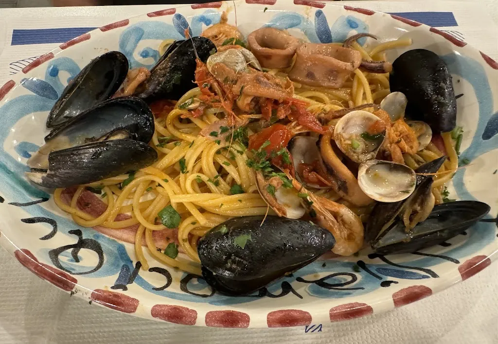 Lisa Weekes_Cuopperia TUFFIAMOCI QUI_Agropoli_review