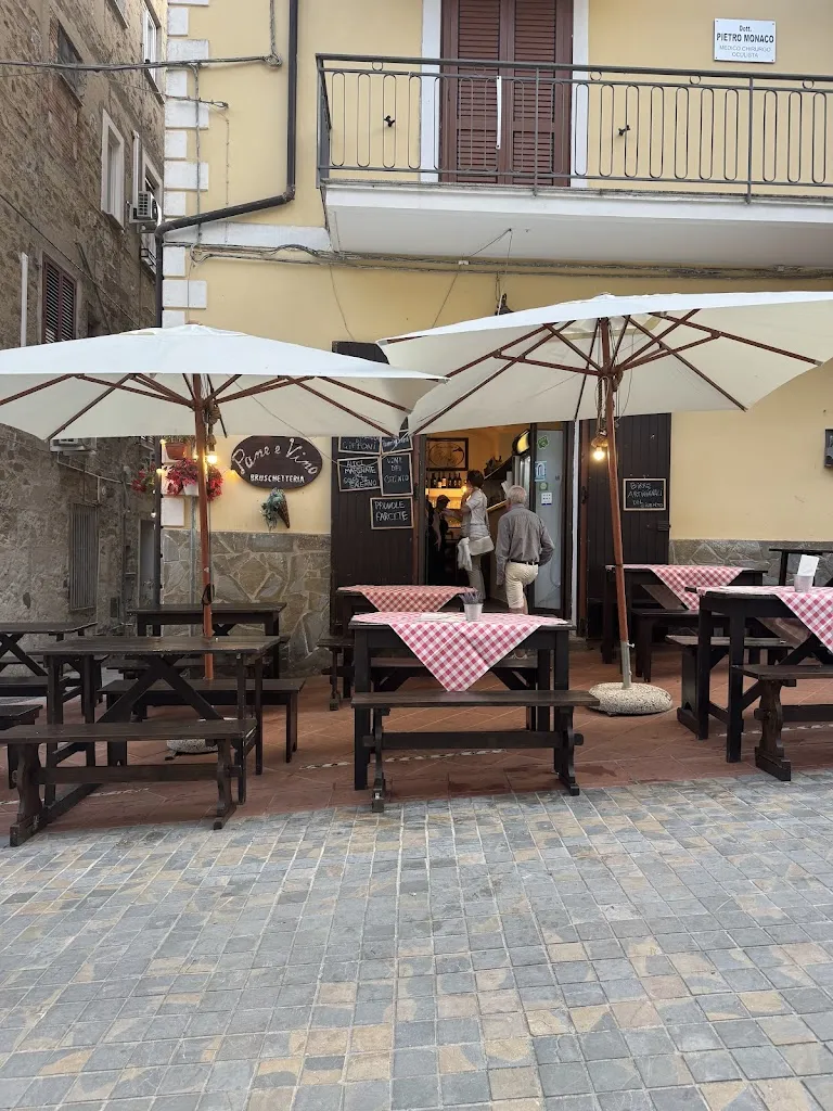 Bruschetteria Pane e Vino restaurant in Agropoli