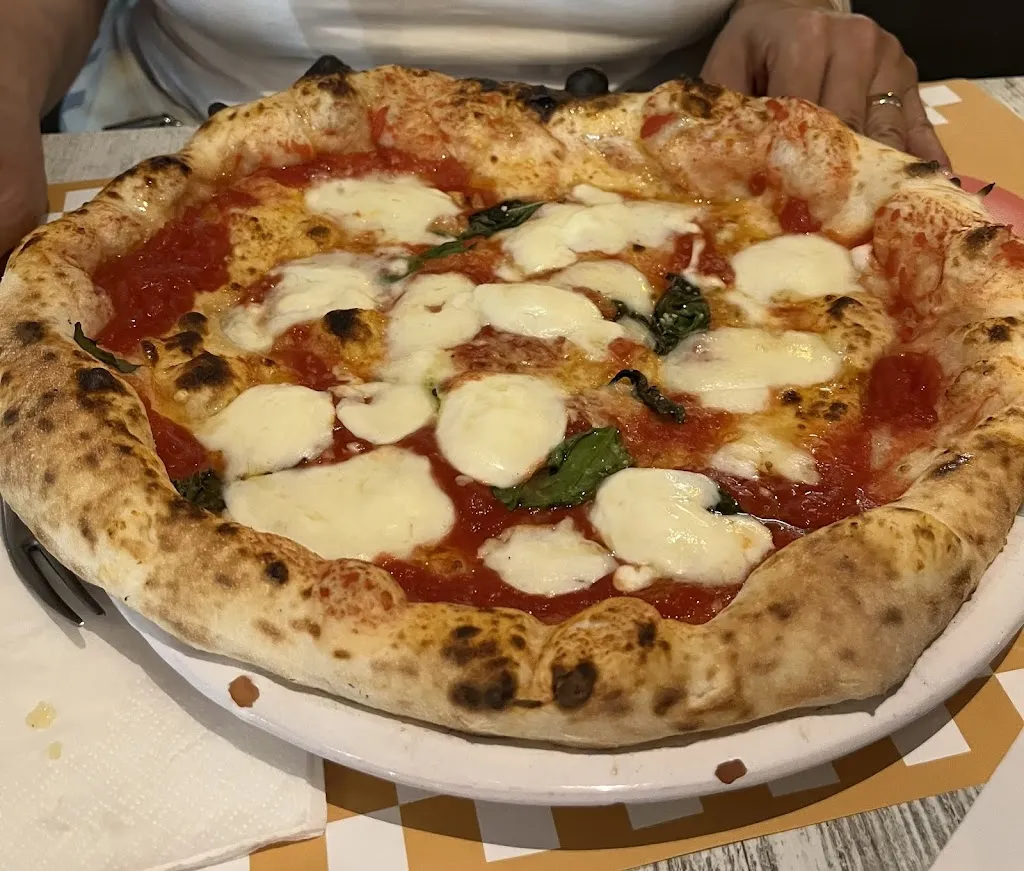 Charles Anna_Ristorante Pizzeria Gusto Over The Sea_Agropoli_review