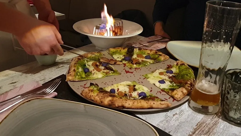 Ristorante Pizzeria Gusto Over The Sea_Agropoli_slider_image_2