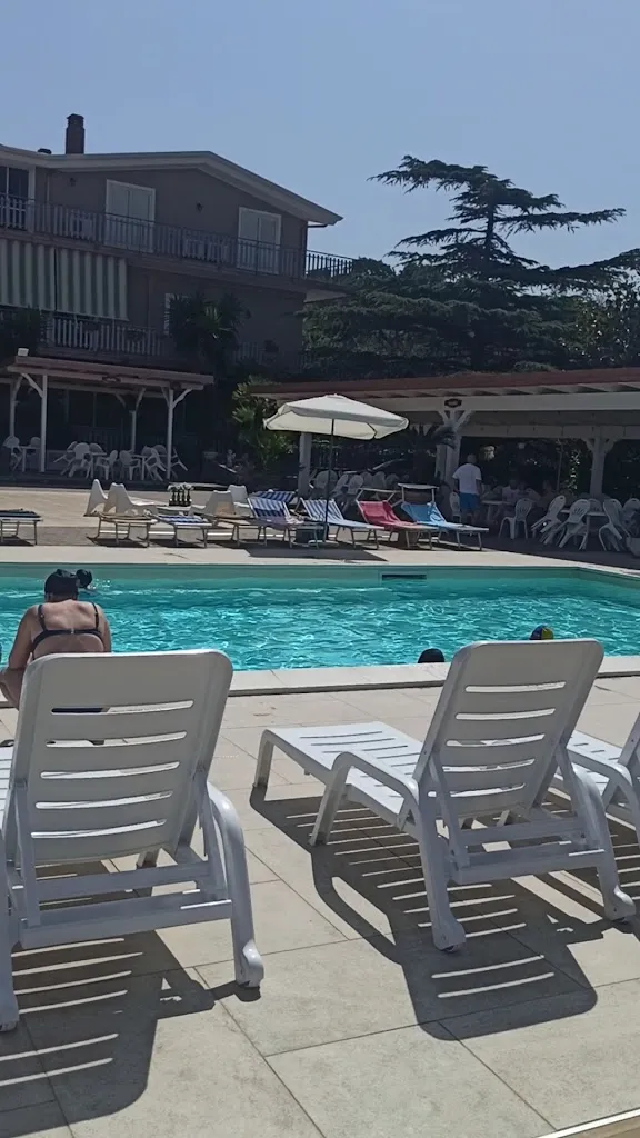 Hotel Paradiso restaurant in Albanella