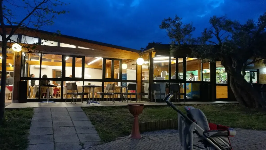 Massimiliano Iacobitti_Parco San Giovanni Go Bar_Fossacesia_review