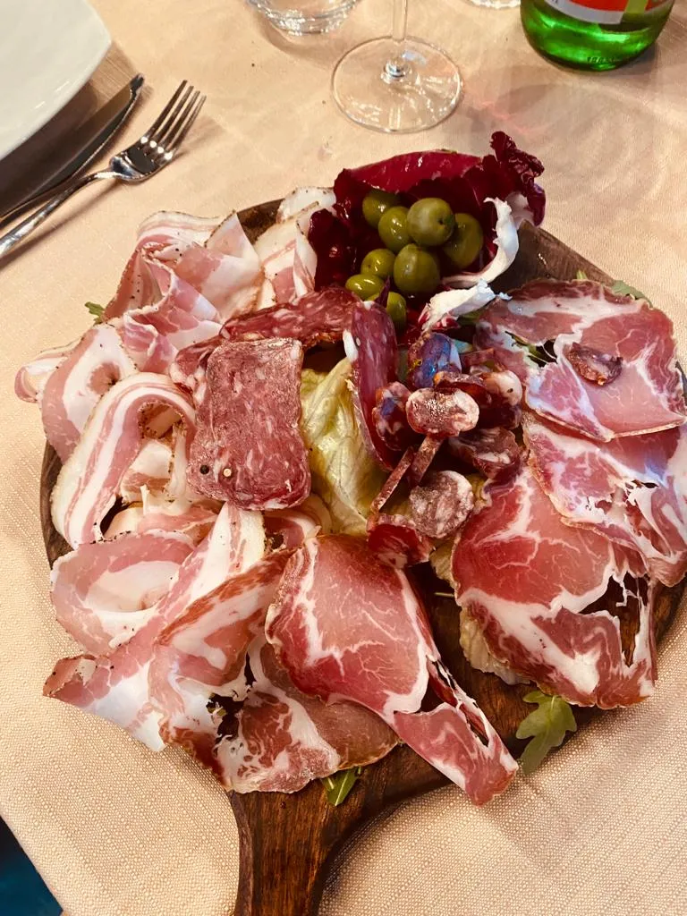 L'Osteria srl_Albanella_slider_image_2