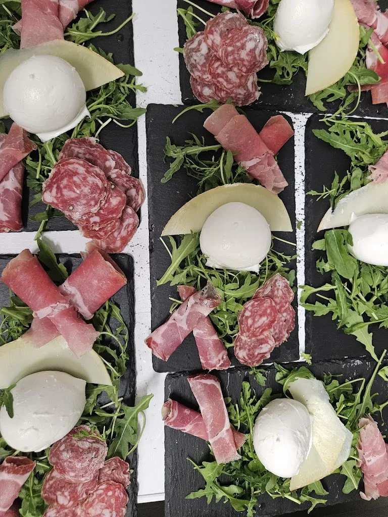 Menu_Madame pizzeria napoletana_Altavilla Irpina_image_6