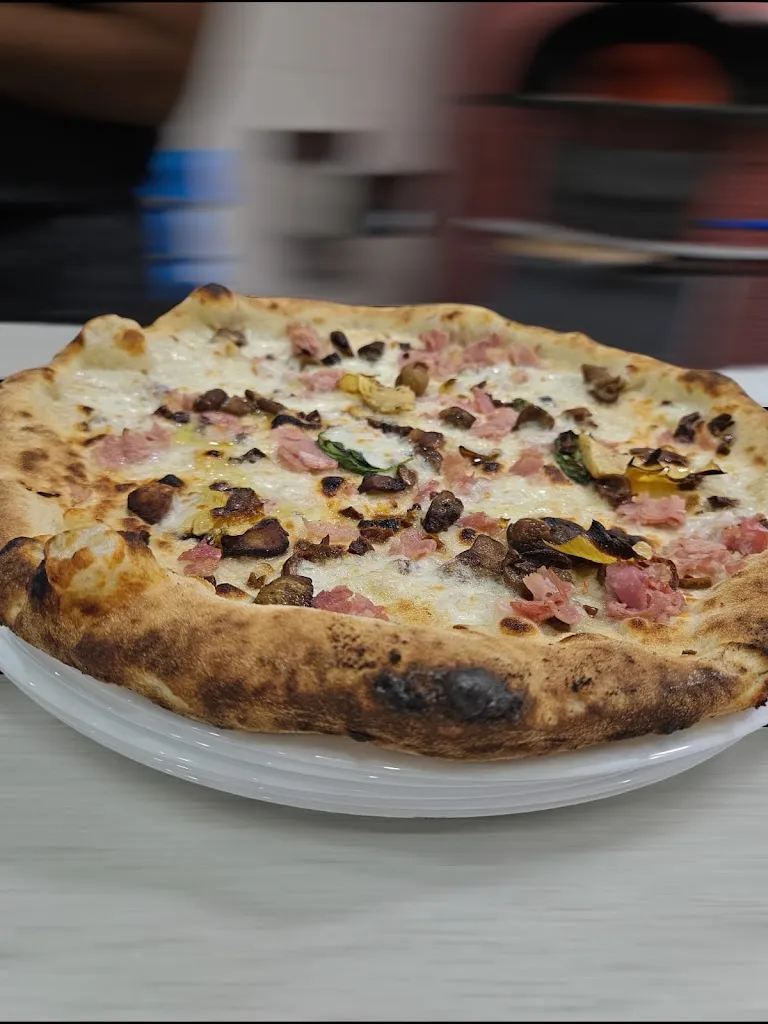 Menu_Madame pizzeria napoletana_Altavilla Irpina_image_9