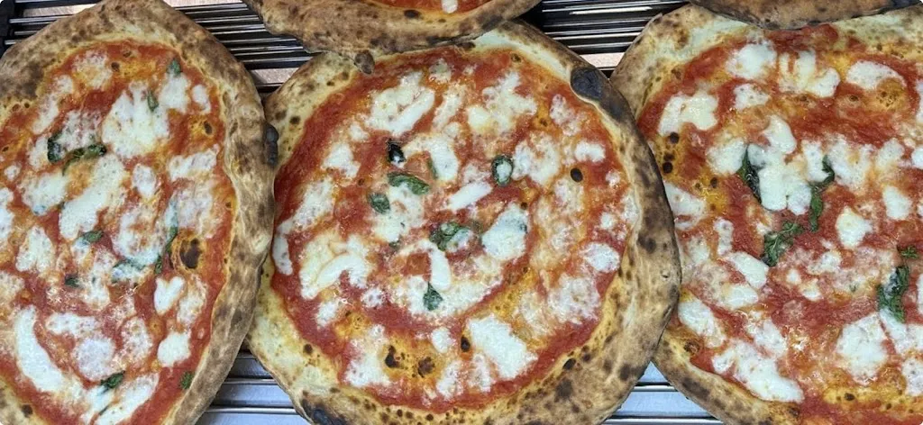 Madame pizzeria napoletana_Altavilla Irpina_slider_image_2