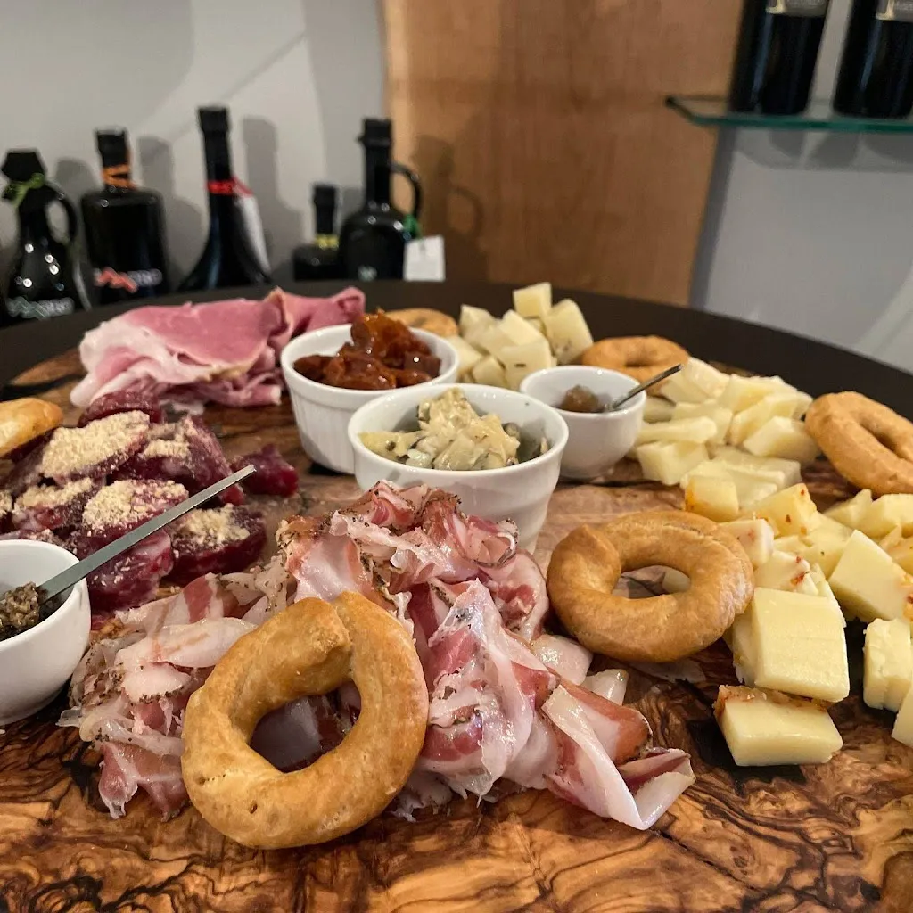 Vineria Elepha_Alife_slider_image_2