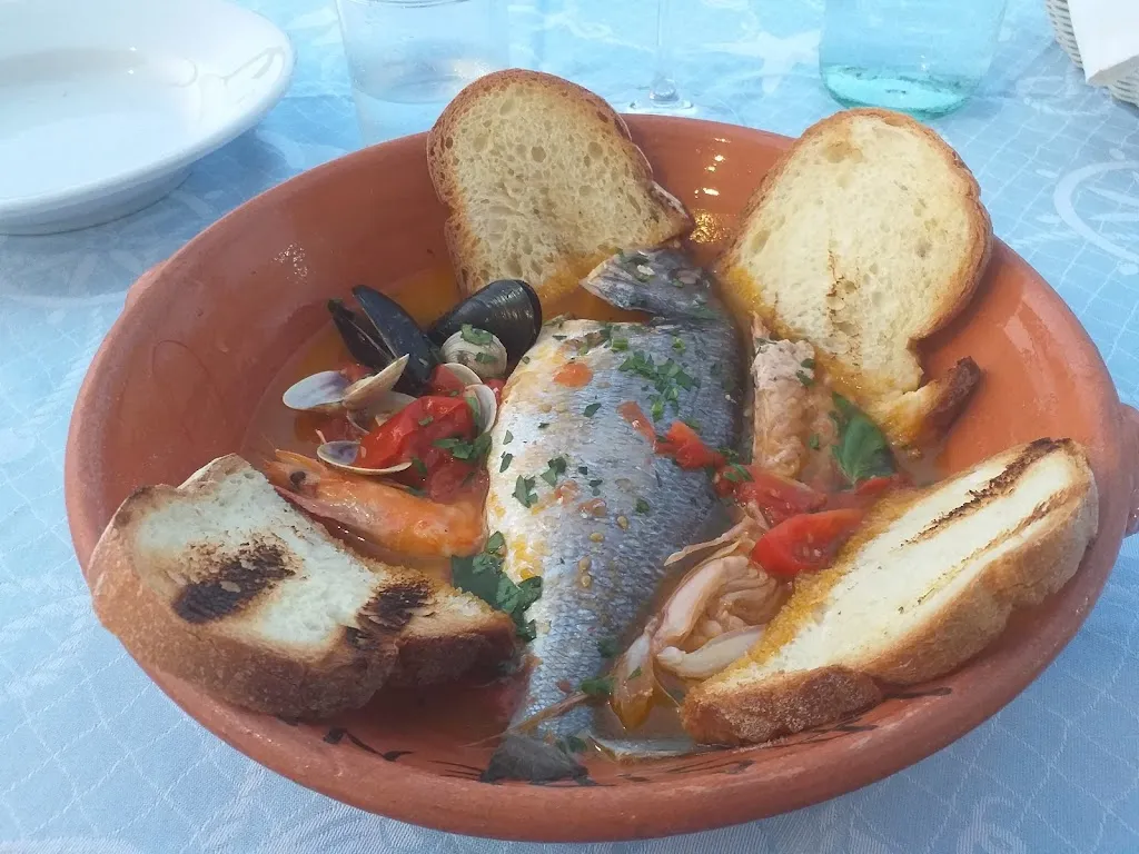 Alexander Haddad_La Sirenella_Fossacesia_review