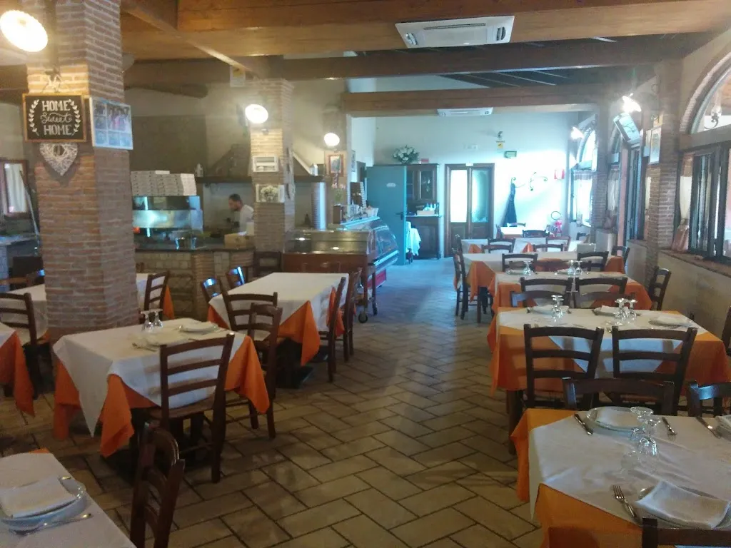 Lo Chalet restaurant in Alvignano