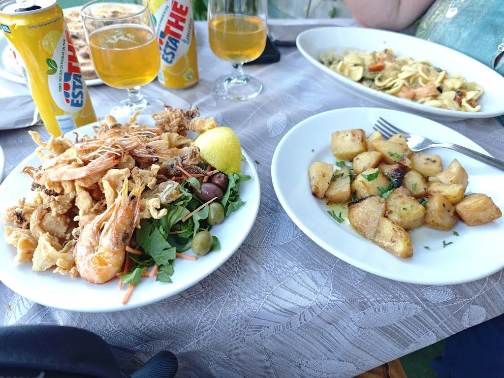 Jonathan Durieux_Bar Pizzeria La Vecchia Pescheria Fossacesia Marina_Fossacesia_review