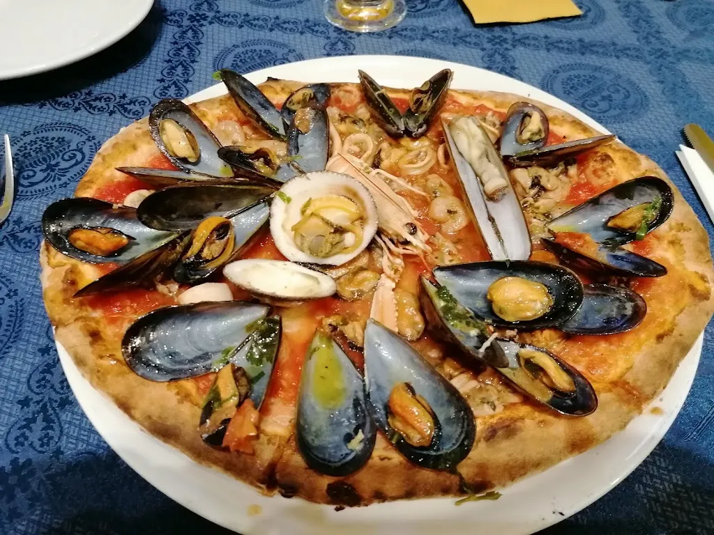 Bar Pizzeria La Vecchia Pescheria Fossacesia Marina_Fossacesia_slider_image_2