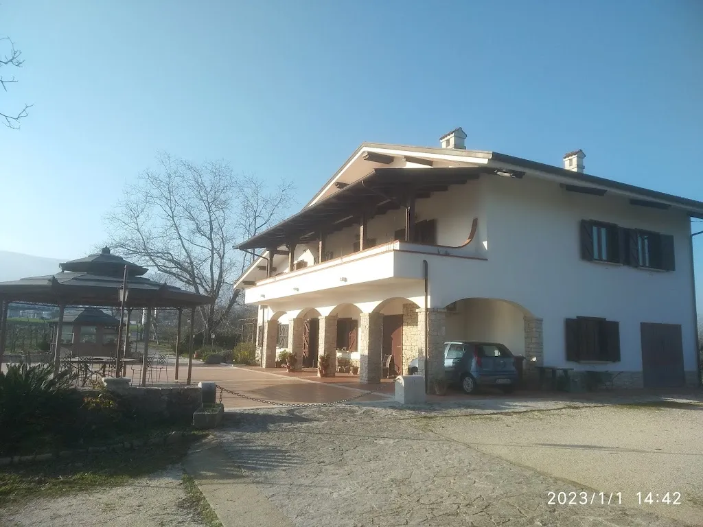 Enzo_Agriturismo Genovesi_Alvignano_review