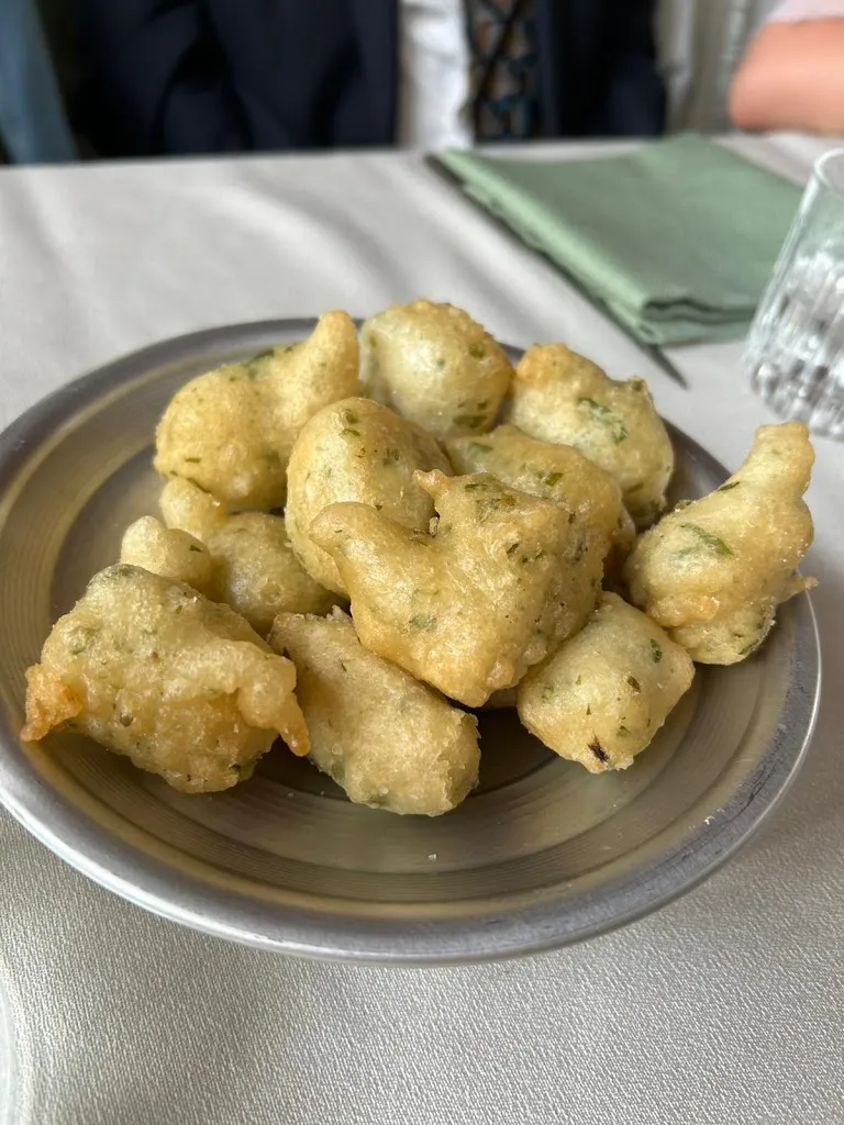 Carlo Basile_La Corte di Demetra_Alvignano_review