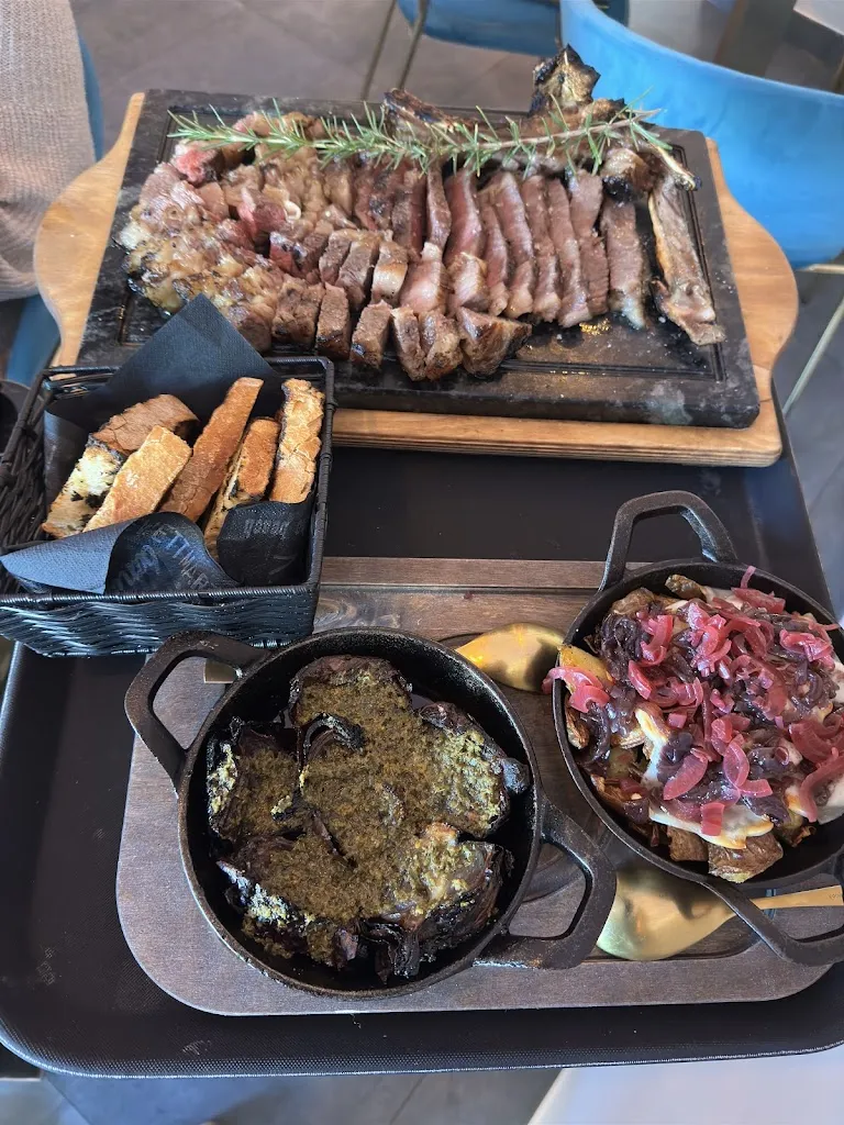 michele carotenuto_Favilla beef experience_Alvignano_review