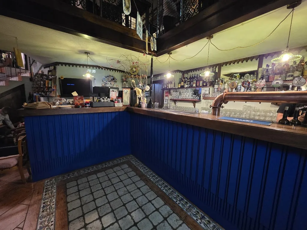 Old House Pub ristorante a Amorosi