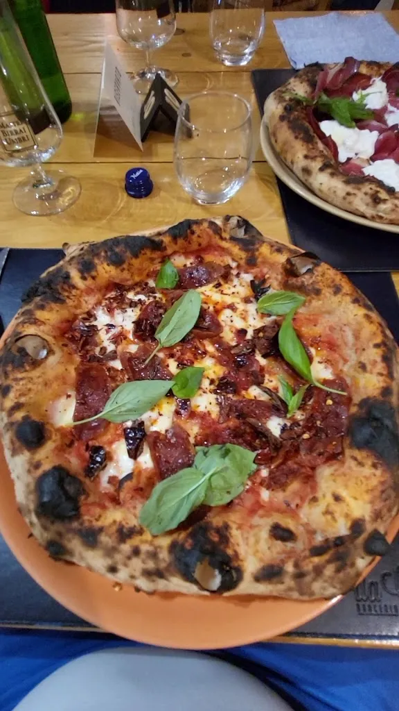 Da Gerardo Pizzeria e Braceria_Andretta-Mattinella_slider_image_2