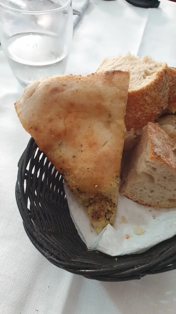 Mariam A_Celestino_Annunziata_review