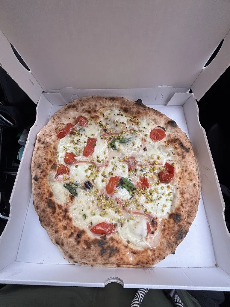 Jane Ho_I fratelli Caponi_Annunziata_review