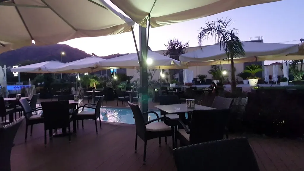 Bar Agora' American Bar_Antessano_slider_image_2