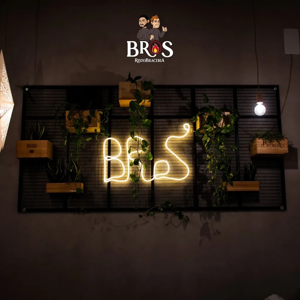 Bros Ristobraceria restaurant in Antessano