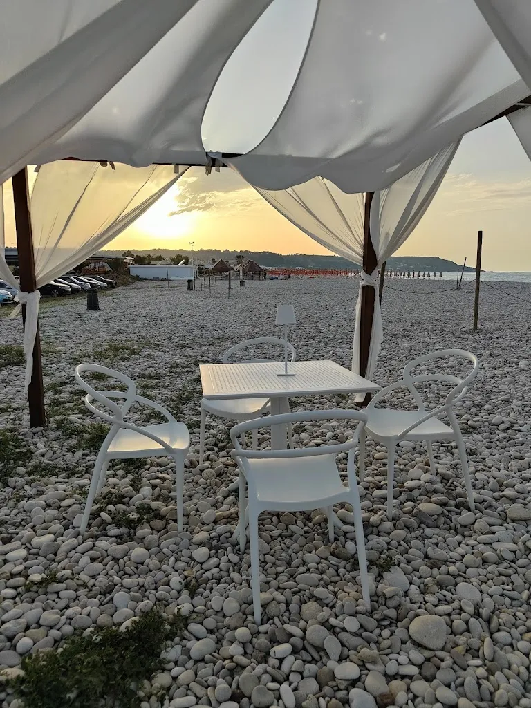 Zona Yoki Beach ristorante a Fossacesia