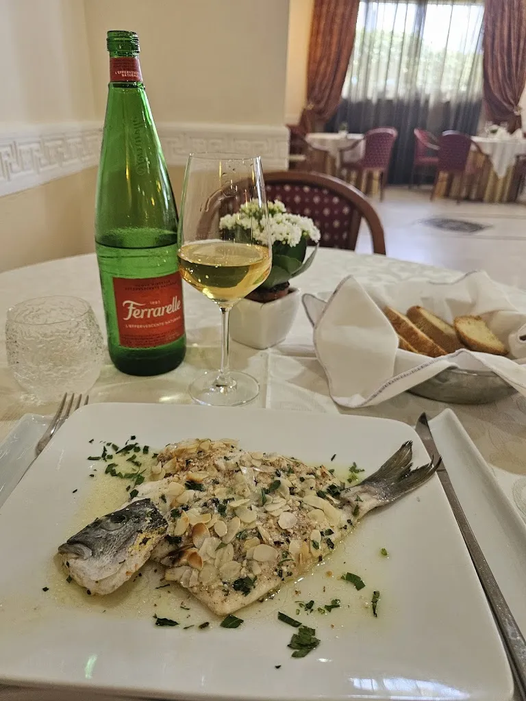 Sebastian R_Ristorante La Vela Blu Sas Di Mariantonietta De Chiara & C._Apice Vecchio_review