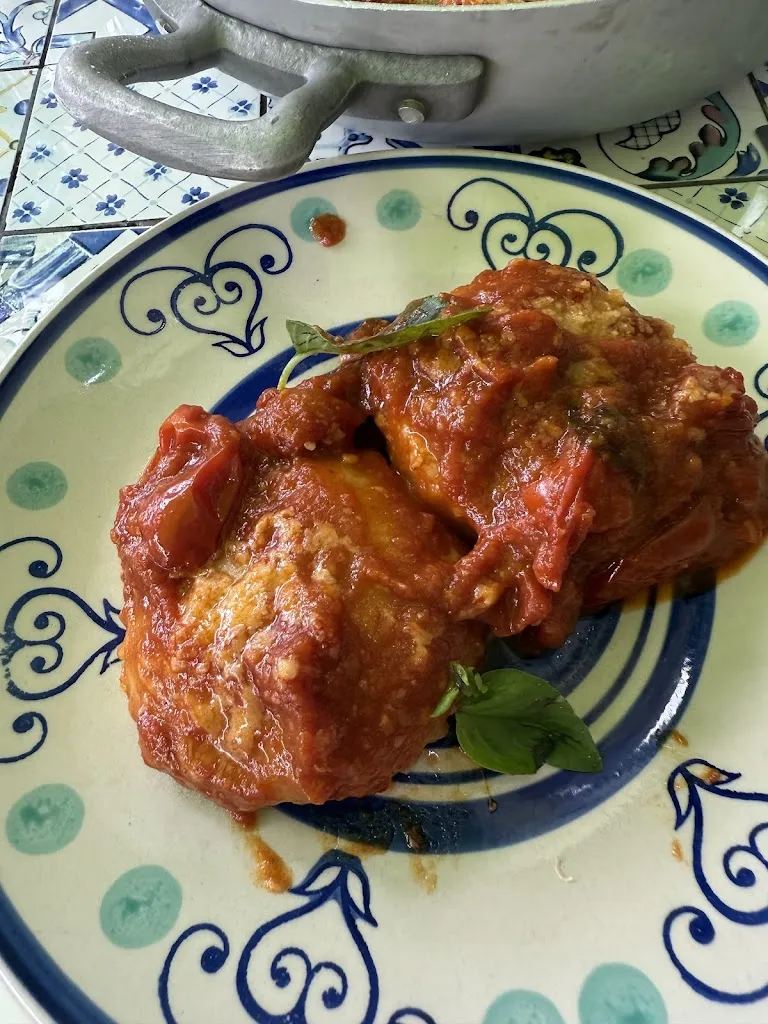 Marie-Soleil Cordeau_Sciue' Sciue'_Anacapri_review