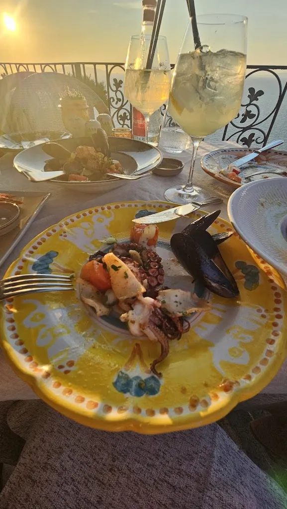 Kinga Kinga_Giorgio al Cucciolo_Anacapri_review