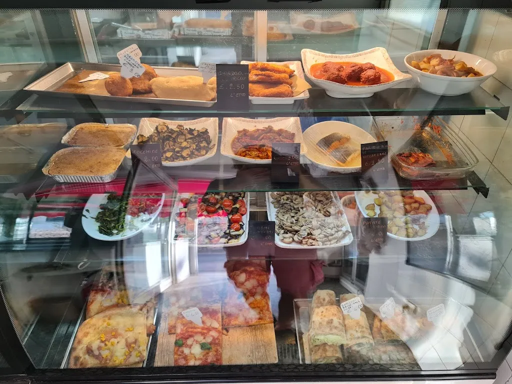 Florian Felix Rechberger_Al Buco Wine Food and Catering Capri_Anacapri_review