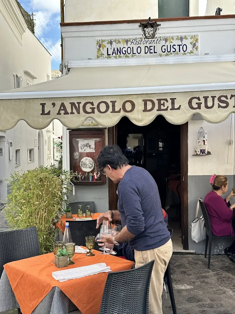 Kentrell Charles_L'Angolo del Gusto - ristorante di cucina mediterranea Anacapri_Anacapri_review