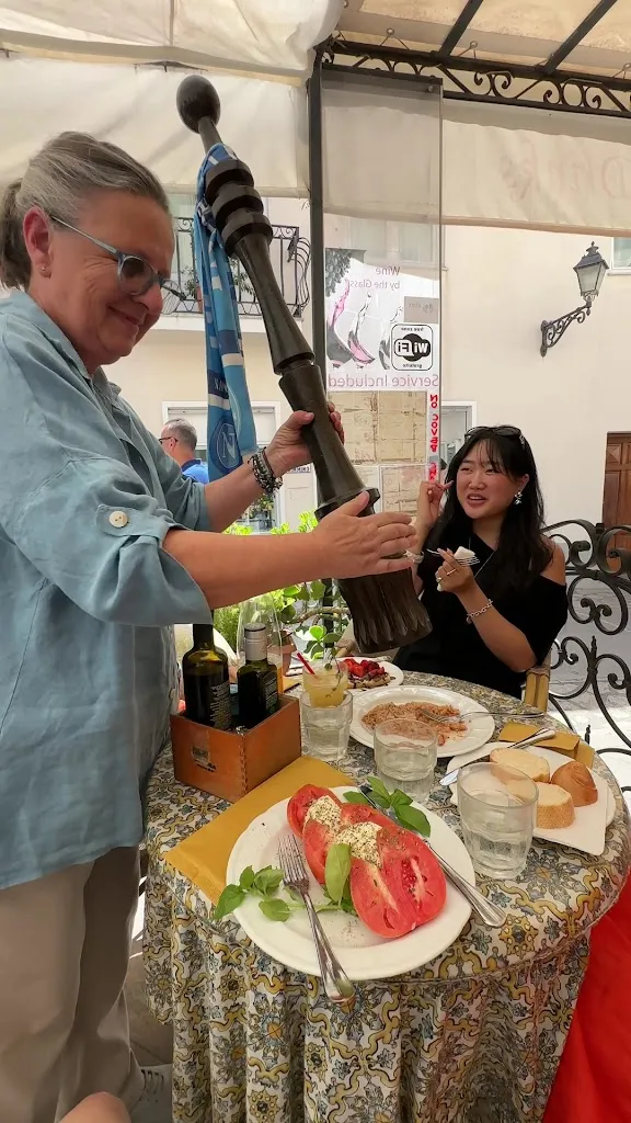 Pyong-chin Han_Cafe Michelangelo_Anacapri_review