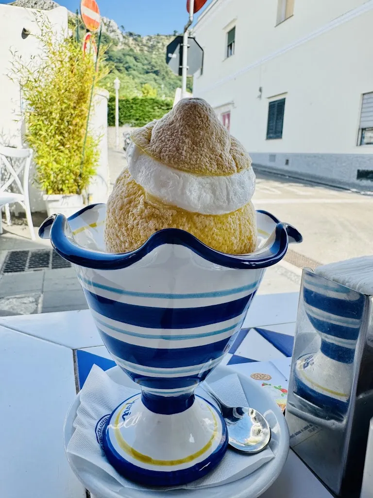 Gergely Harsay_BGA Anacapri 1970_Anacapri_review