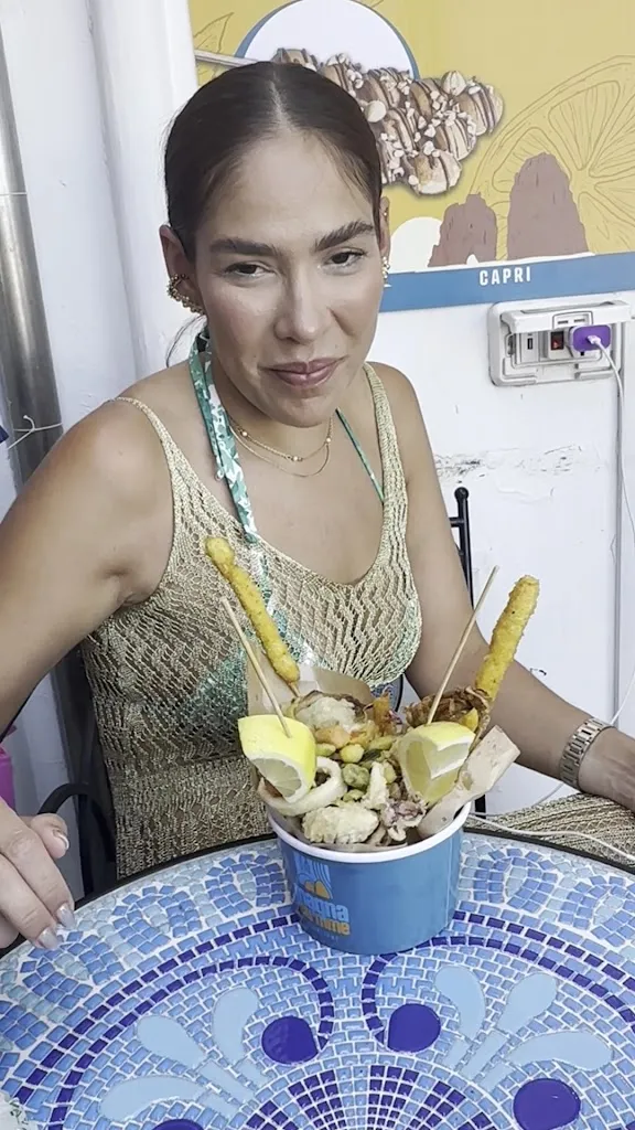 Magna'cu'mme_Anacapri_slider_image_2