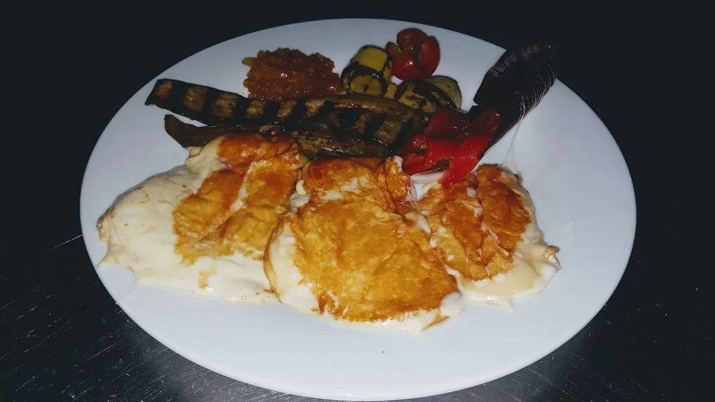 Menu_Fantasy Village_Apollosa_image_3