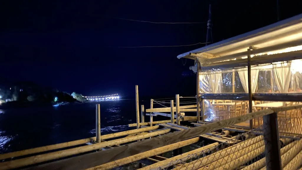 Maze Schrode_Trabocco Punta Punciosa Restaurant_Fossacesia_review