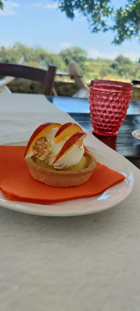 Vasile Cazanel_Taverna Il Portico_Fossacesia_review