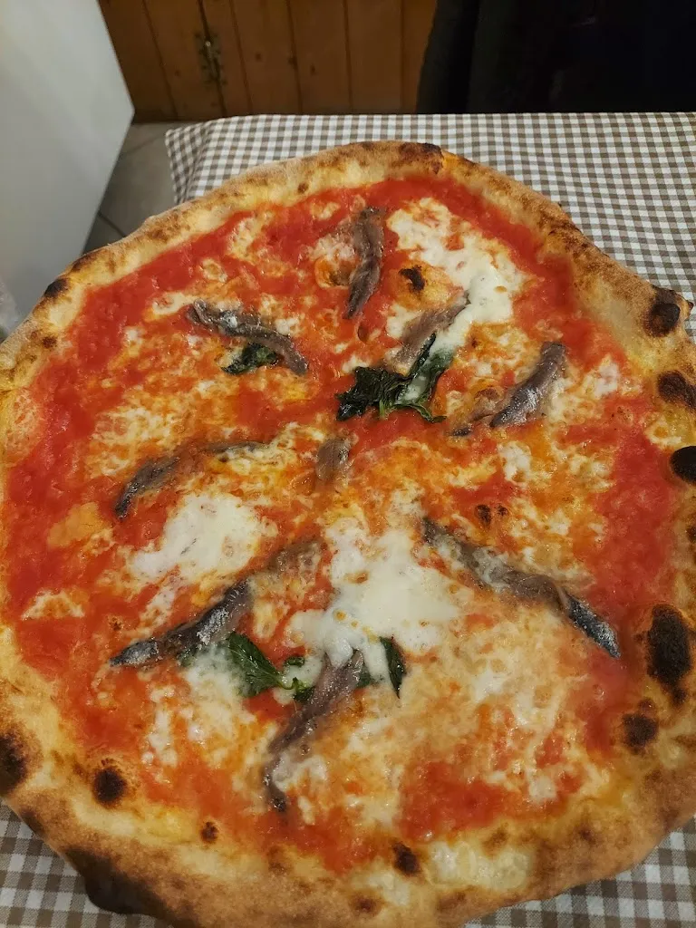 Pizzeria Da Adriano_Arpino_slider_image_3