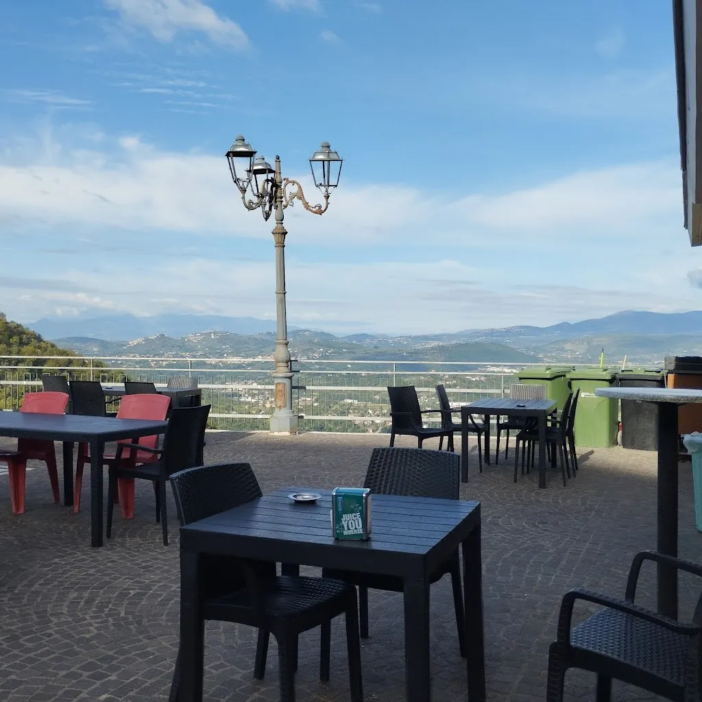 Il Piccolo Rifugio di Greco Alessandro e C. Sas restaurant in Arpino