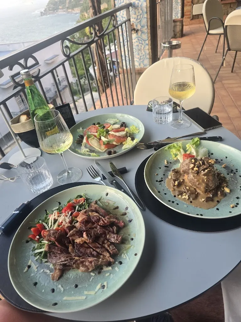 Željka Rizovski_Terrazza Glicine | Seaview Restaurant_Arola-Preazzano_review