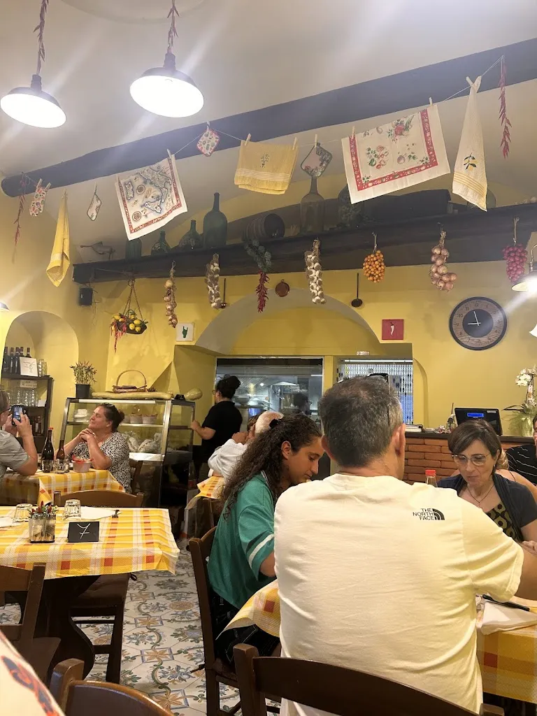 'O Cerasiell - Trattoria Napoletana restaurant in Arola-Preazzano