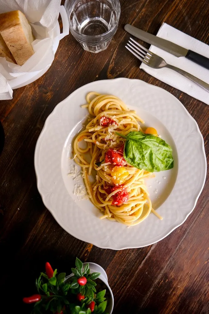 'O Cerasiell - Trattoria Napoletana_Arola-Preazzano_slider_image_3