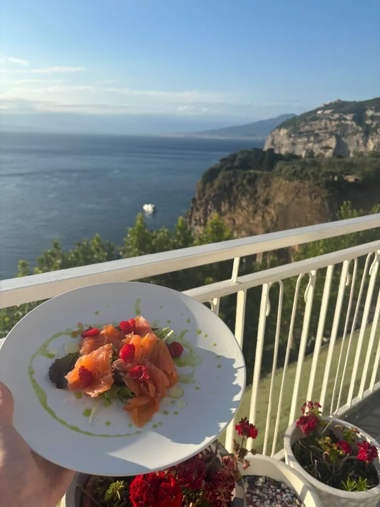 Alexis Shaffer_Secret Rooftop Restaurant_Arola-Preazzano_recensione