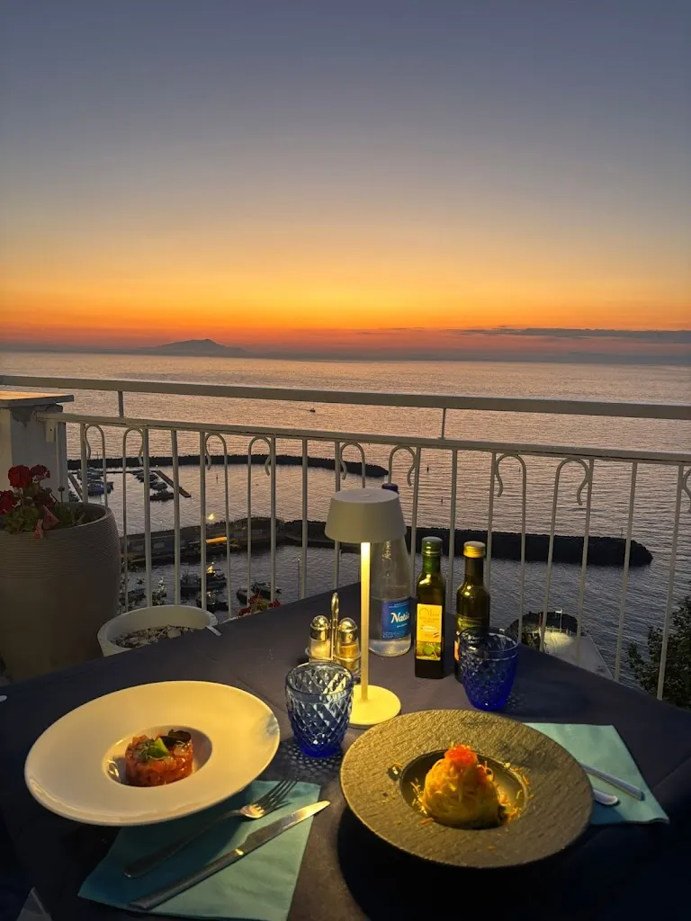 Secret Rooftop Restaurant_Arola-Preazzano_slider_image_3