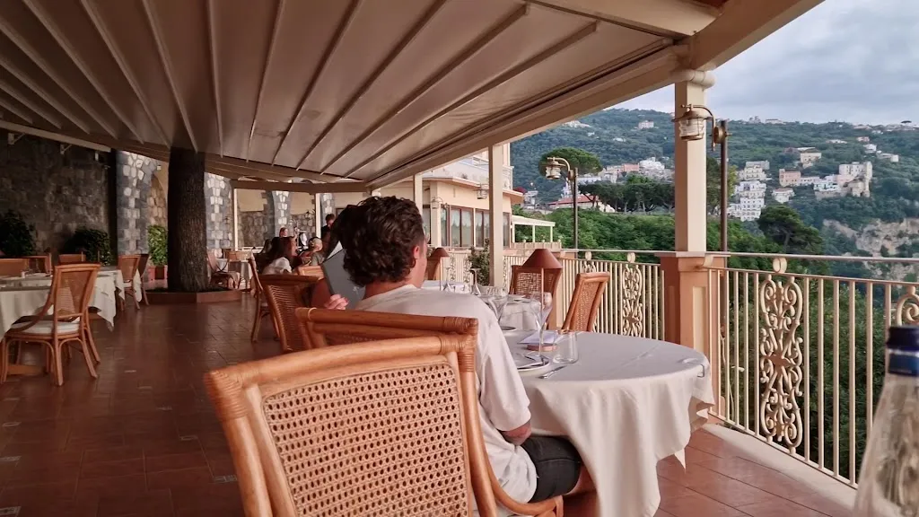 Ristorante di Sole... di Luna_Arola-Preazzano_slider_image_2