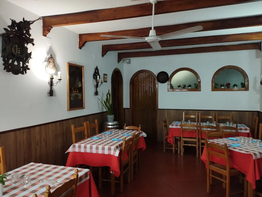 Antica Trattoria Da Filomeno restaurant in Arola-Preazzano