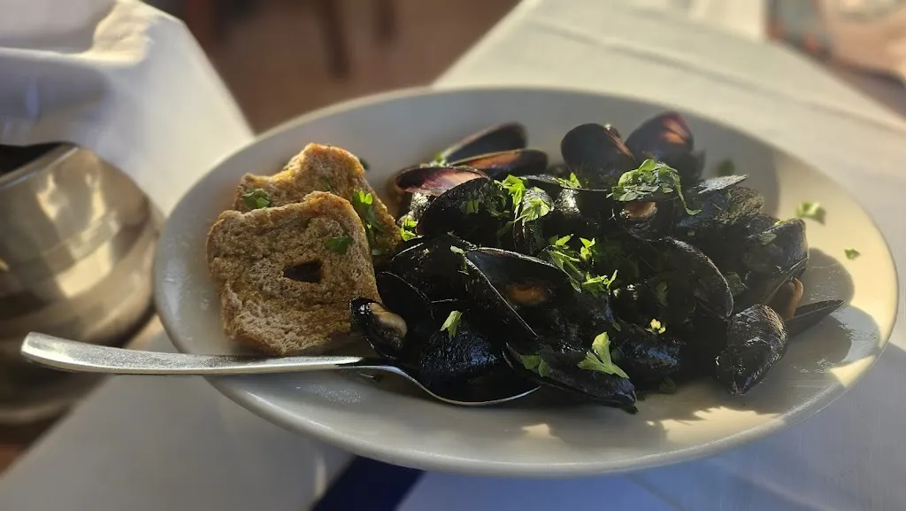 Melanie Anderson_Il Ritrovo degli Amici_Arola-Preazzano_review