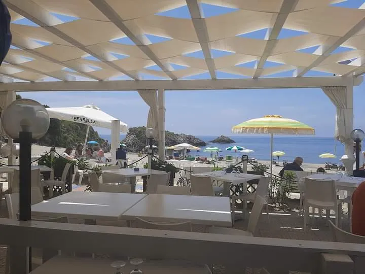 La Scogliera restaurant in Ascea